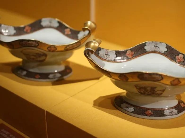How Guangcai porcelain conquered overseas market