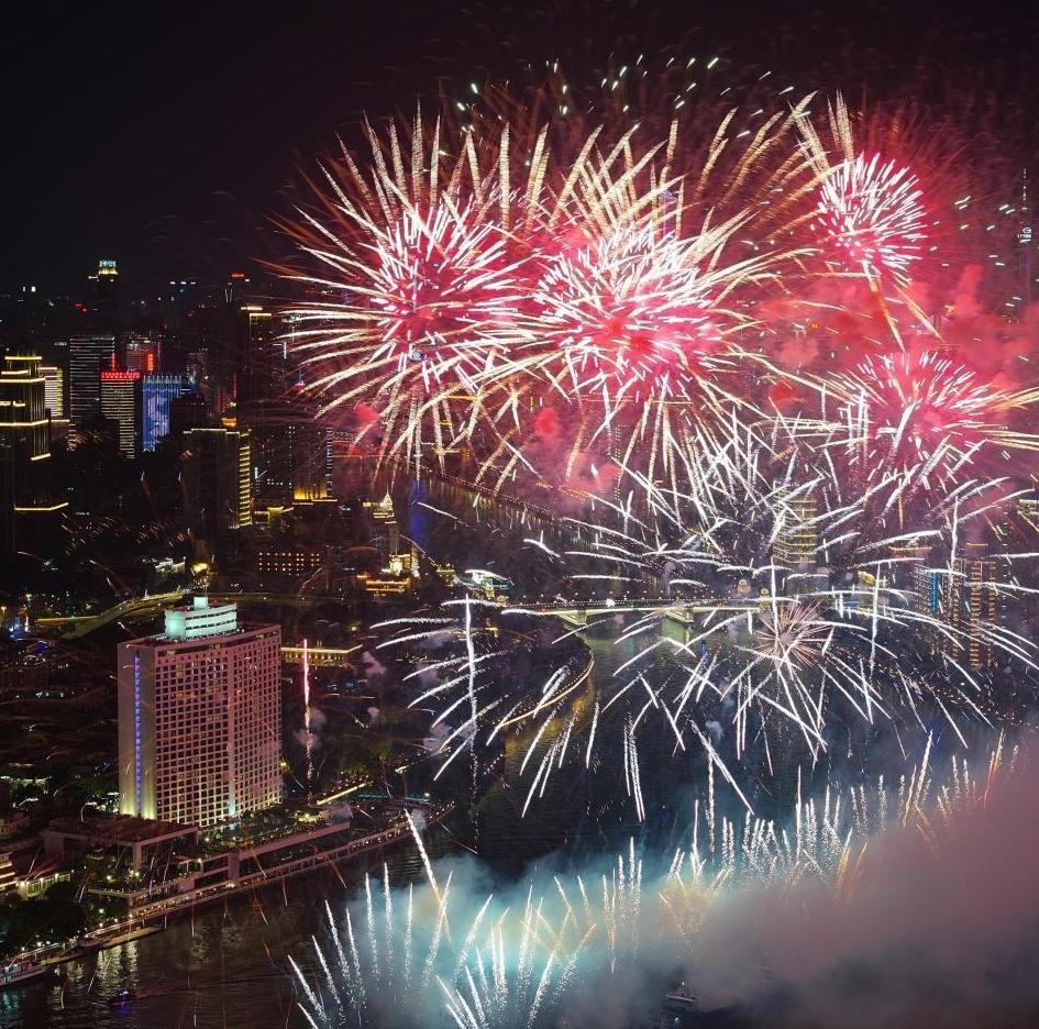 Photos | Cities in Guangdong hold fireworks shows to celebrate Chinese New Year