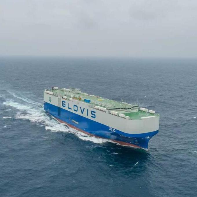 Massive new dual-fuel car truck carrier gets Guangzhou naming ceremony
