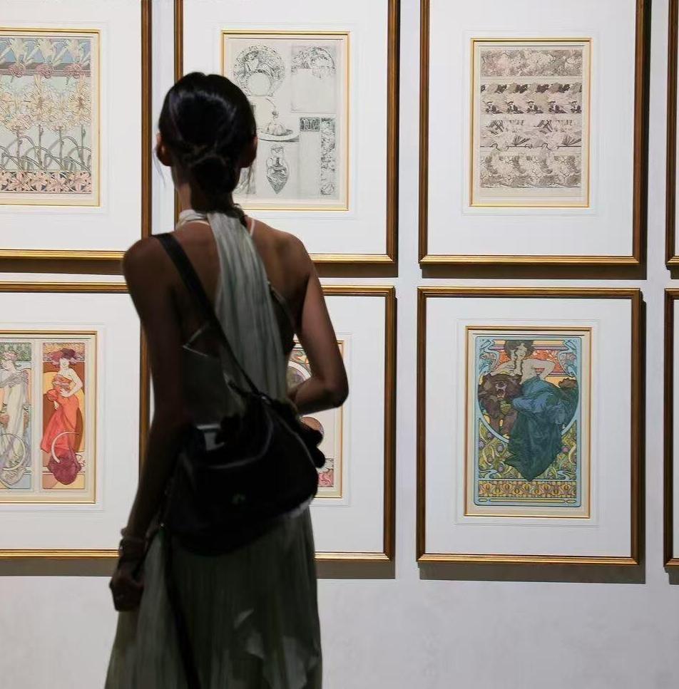 Over 200 works by Alphonse Mucha on display in Guangzhou