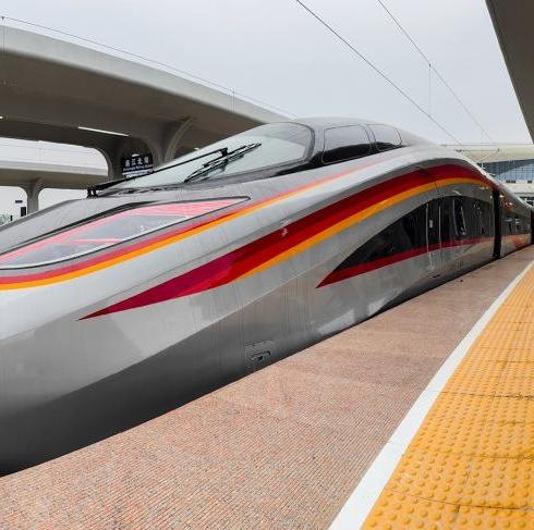 Aboard Guangzhou-Zhanjiang's 1.5-hour express: a sneak peek ride