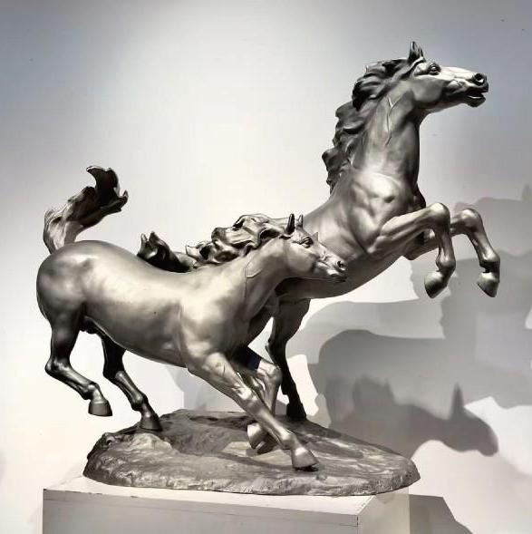 Youth in Splendor: Steed-themed New Year Special Exhibition