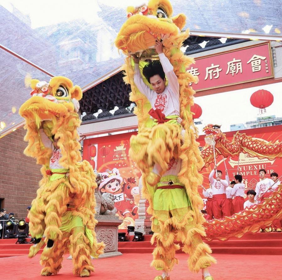 Yuexiu Temple Fair kicks off Lantern Festival in Guangzhou