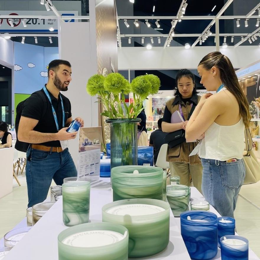 Canton Fair closes with record international attendance