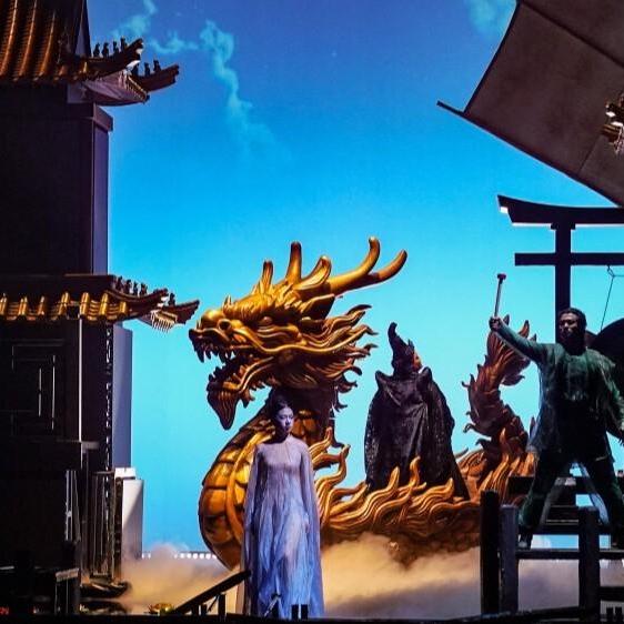 Italian opera meets Chinese kung fu: 