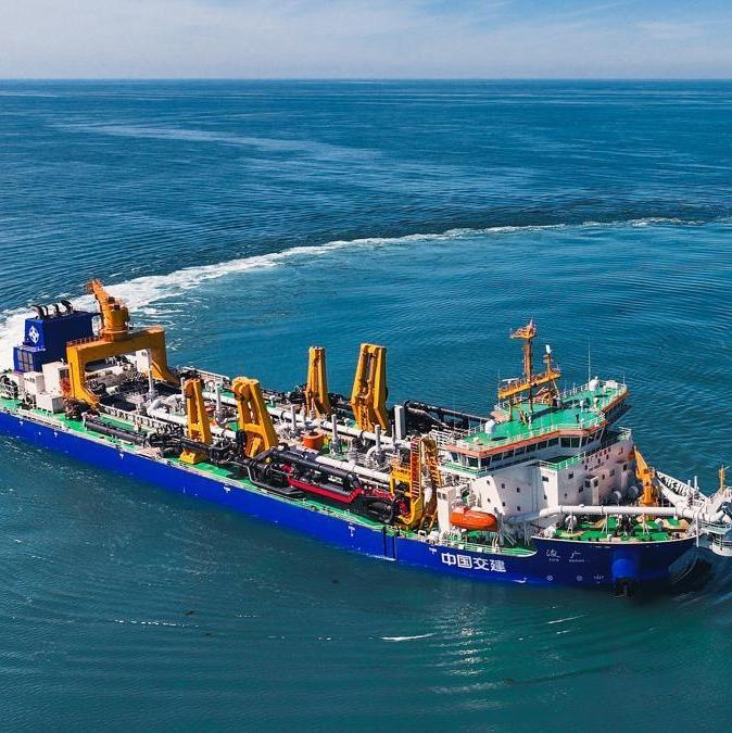 Chinese-developed mega dredger debuts in Guangzhou