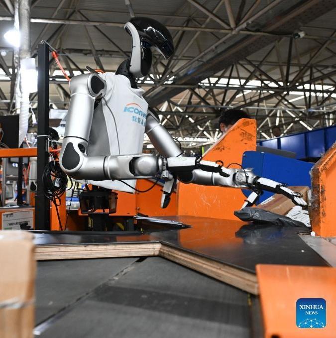 Automated sorting equipment handles parcels in Guangzhou, China's Guangdong