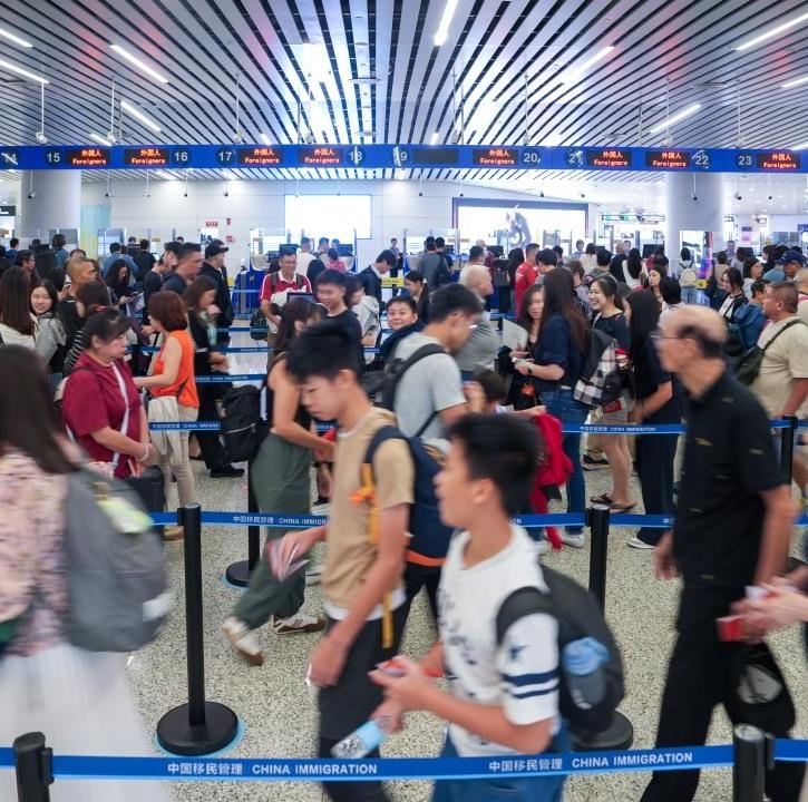 Cross-border travel surge expected during Dragon Boat Festival holiday