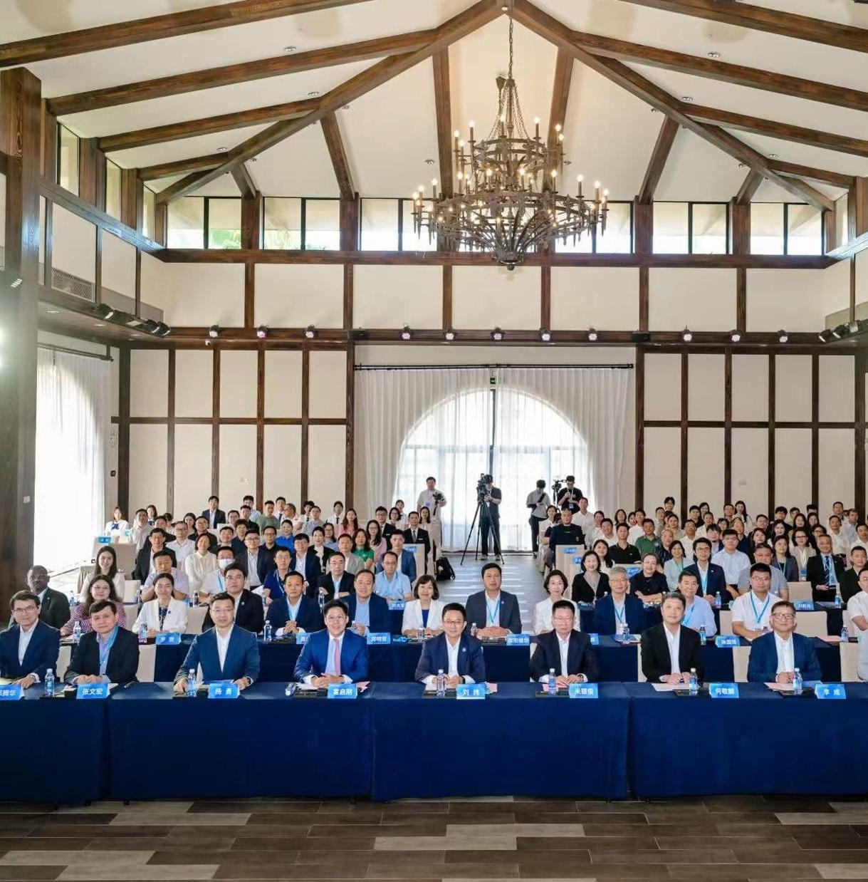 High-end forum on sports tourism in Nansha fosters cultural exchanges